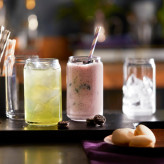 فروش انواع نوشیدنی خنک