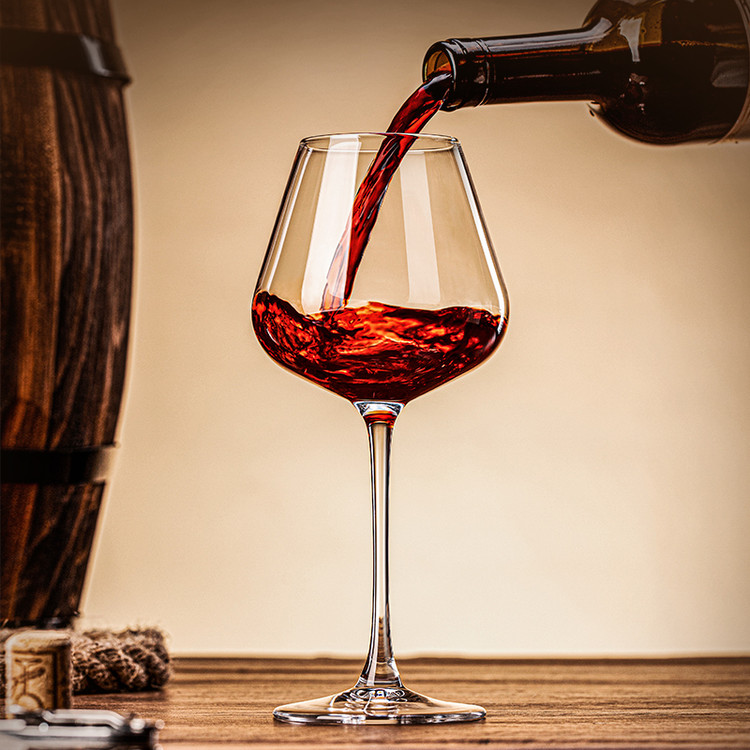 سفارش نوشیدنی کوکتل