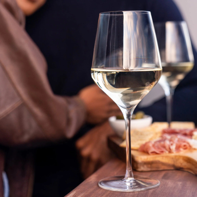 سفارش نوشیدنی کوکتل